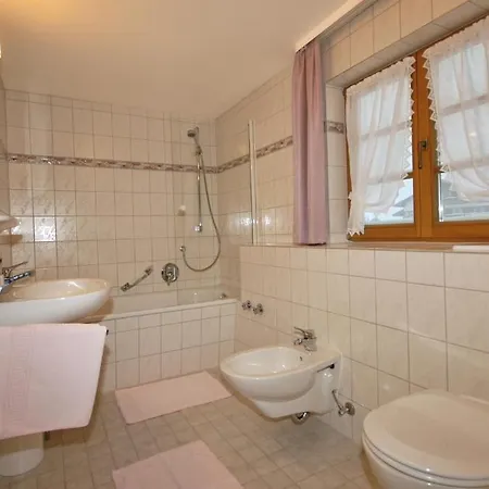 Gästehaus Walserheimat Riezlern Zimmer foto